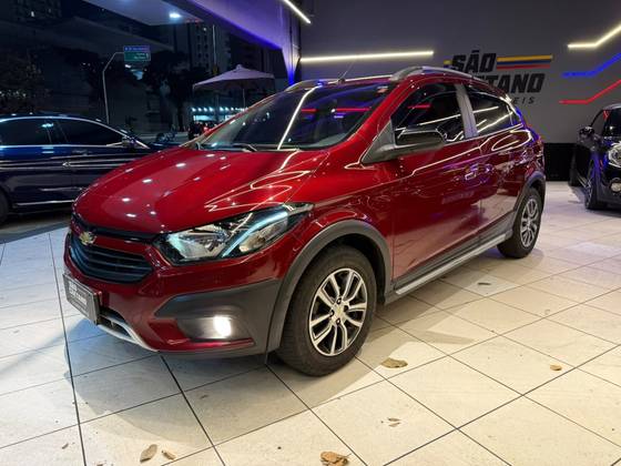 CHEVROLET ONIX 1.4 MPFI ACTIV 8V FLEX 4P AUTOMÁTICO